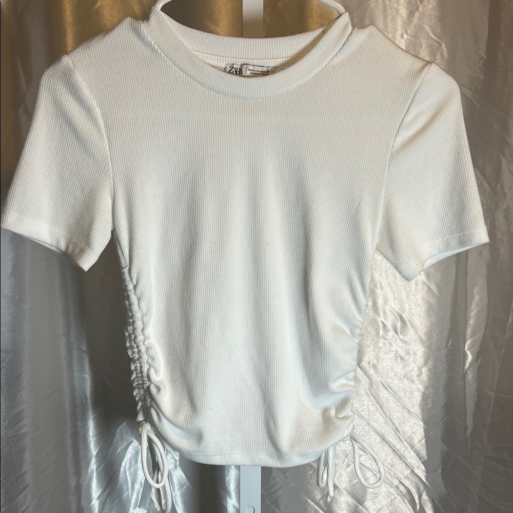 Zara White Ruched Short Sleeve Top A0222